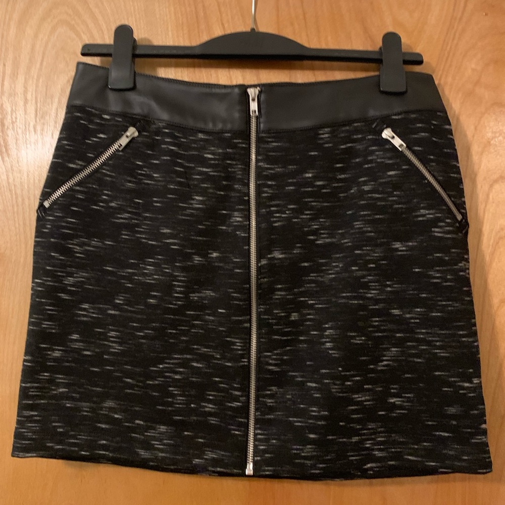 Rock & Republic Black Mini Skirt with Zipper Front
